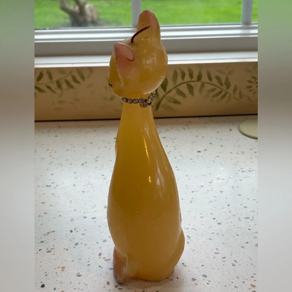 Vintage‎ Yellow Cat Shaped Candle with Rhinestone Collar